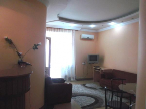 Отель Nana's Apartment  Батуми
